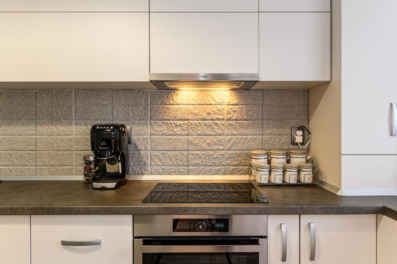 Stars Apartment Μπρασόβ Εξωτερικό φωτογραφία