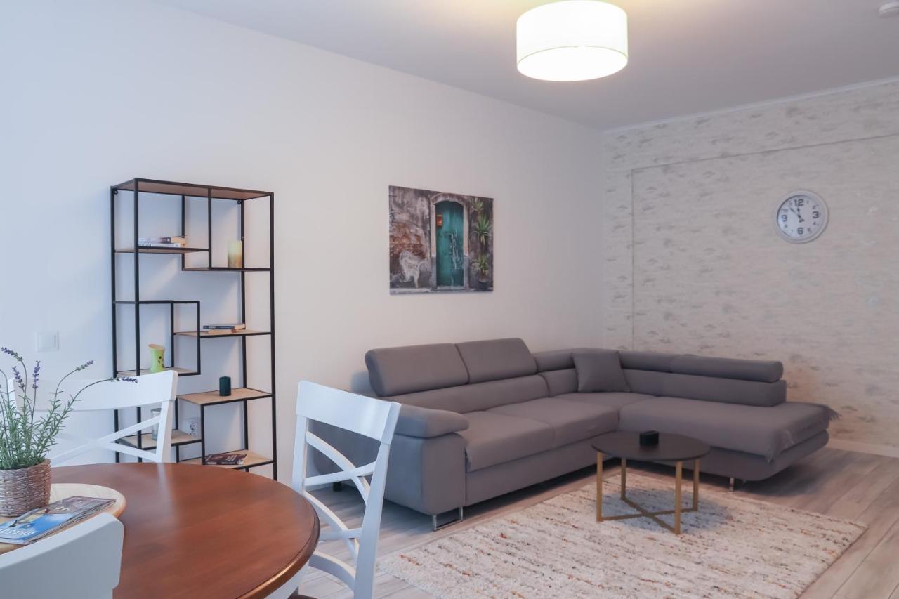 Stars Apartment Μπρασόβ Εξωτερικό φωτογραφία